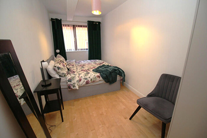 2 Bedroom Apartment To Rent In Tuscany House, Dickinson Street, Manchester, M1