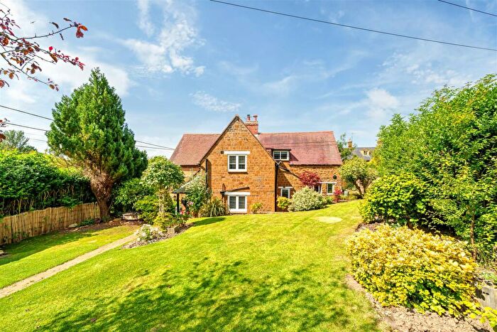 3 Bedroom House For Sale In Townsend Lane, Upper Boddington, NN11
