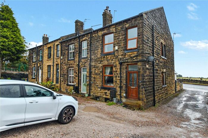2 Bedroom End Of Terrace House For Sale In Scotchman Lane, Morley, Leeds, West Yorkshire, LS27