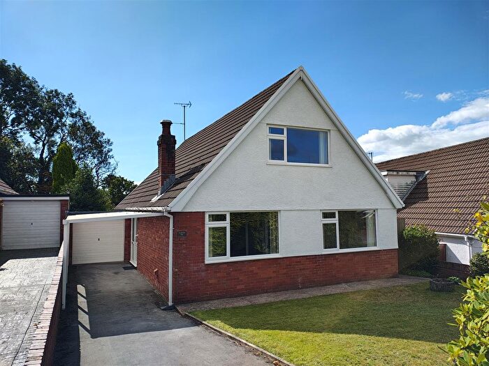 4 Bedroom Detached Bungalow For Sale In Saunders Way, Sketty, Swansea, SA2