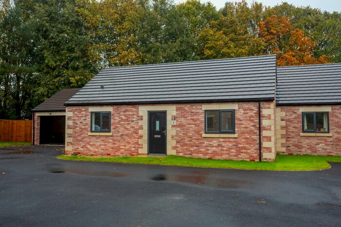 2 Bedroom Semi-Detached Bungalow For Sale In Rocking Horse Drive, Pickhill, Thirsk, YO7