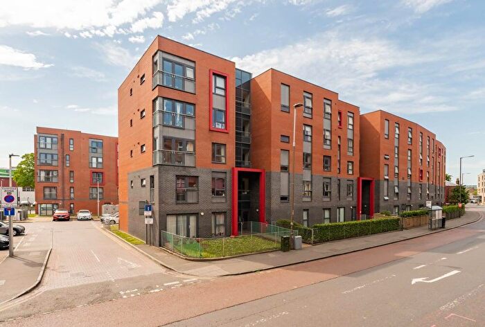 1 Bedroom Flat For Sale In Gorgie Road, Edinburgh, EH11