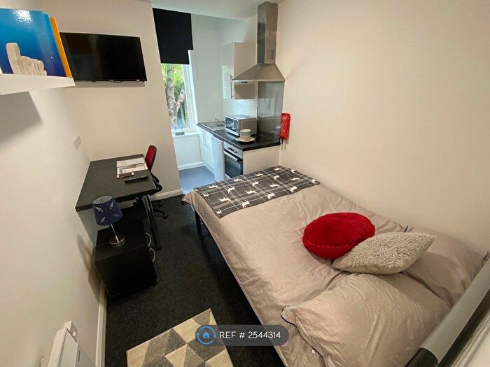 Studio To Rent In Regent Road, Leicester, LE1