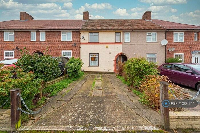 2 Bedroom Terraced House To Rent In Bruton Road, Morden, SM4