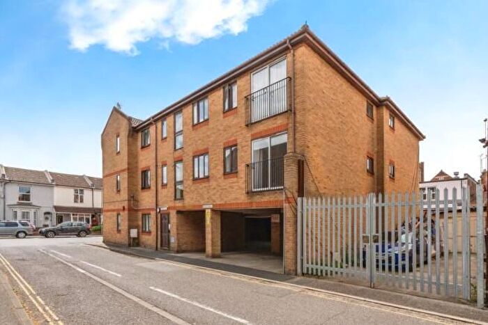 1 Bedroom Flat To Rent In Ashling Lane, Portsmouth, PO2
