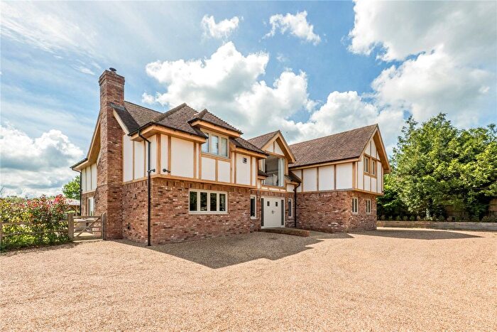 6 Bedroom Detached House For Sale In Goudhurst Road, Cranbrook, Kent, TN17