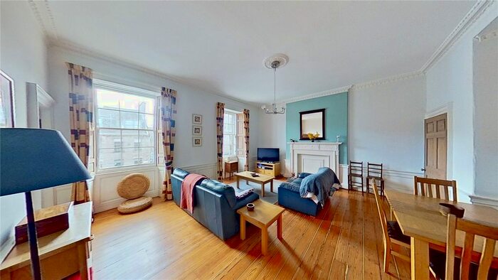 2 Bedroom Flat To Rent In Frederick Street, Edinburgh, Midlothian, EH2