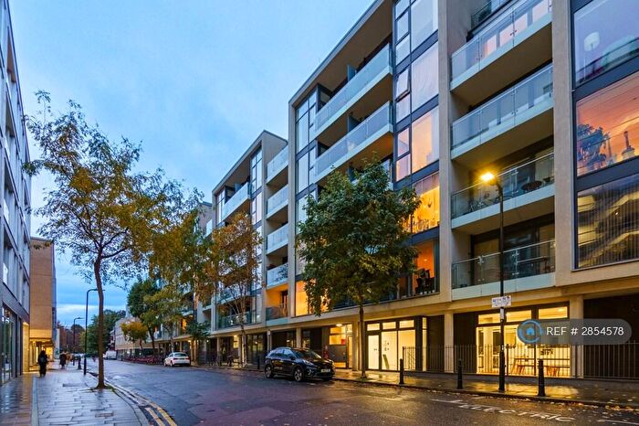 2 Bedroom Flat To Rent In Spenlow Apartments, London, N1