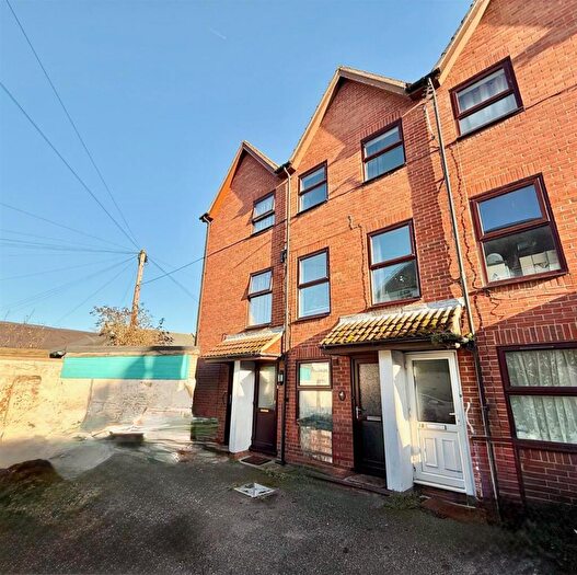 2 Bedroom House For Sale In Great Yarmouth, NR30