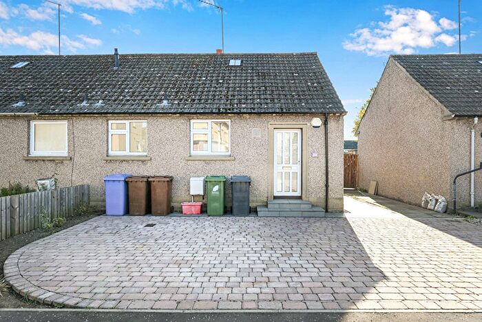 1 Bedroom Semi Detached Bungalow For Sale In Durham Grove, Bonnyrigg, EH19
