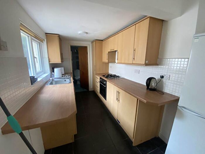 5 Bedroom House To Rent In Russell Street, Roath, CF24