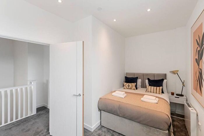 2 Bedroom Flat To Rent In Beckenham Rd, Beckenham, London, BR3