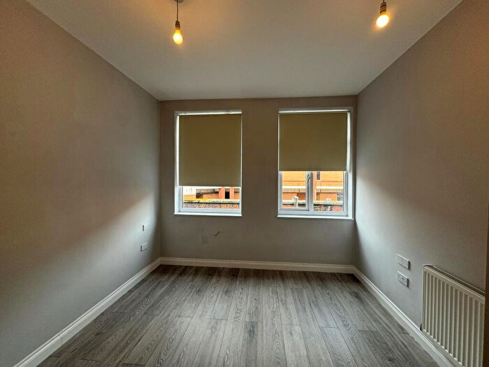 2 Bedroom Apartment To Rent In Above Bar Street Southampton, SO14