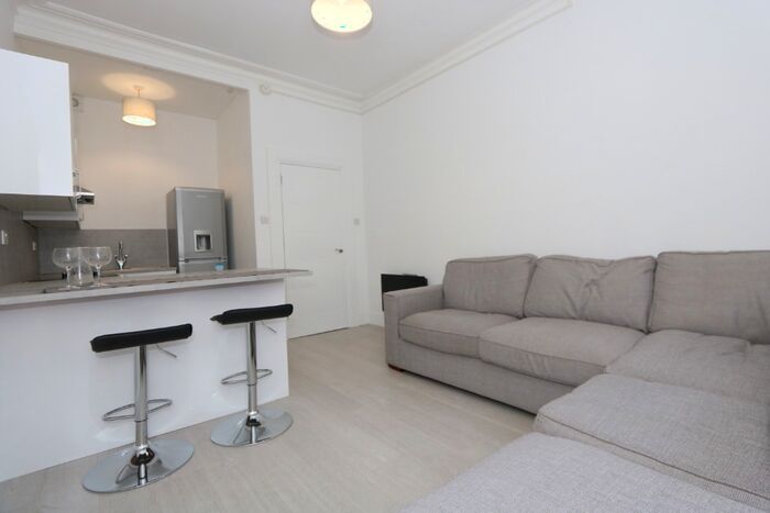 1 Bedroom Flat To Rent In Middleton Street, Glasgow, G51