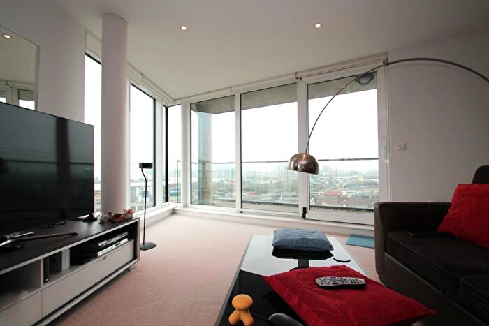 2 Bedroom Apartment To Rent In Seagull Lane, London, E16