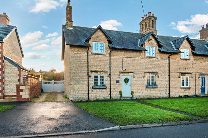 4 Bedroom Cottage For Sale In High Street, Waltham On The Wolds, LE14