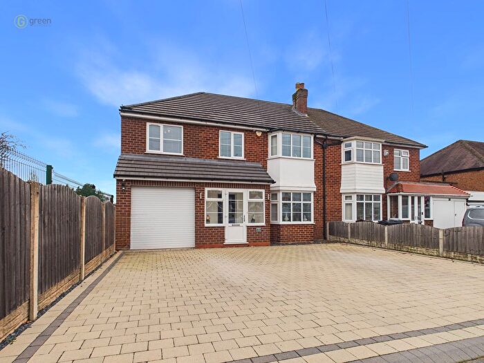 5 Bedroom Semi Detached House For Sale In Coppice View Road, Sutton Coldfield, B73