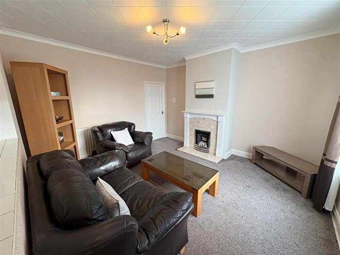 2 Bedroom Flat To Rent In The Leas, Darlington, DL1