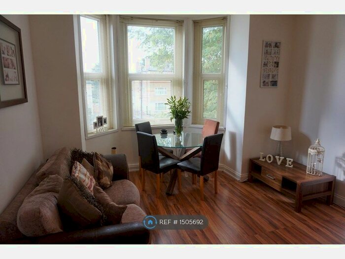 2 Bedroom Flat To Rent In Tonbridge Road, Maidstone, ME16