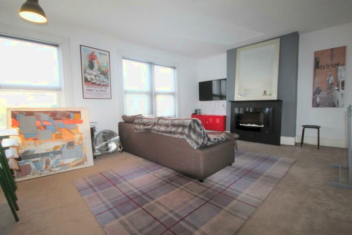 1 Bedroom Flat To Rent In Brockley Road, Brockley, SE4