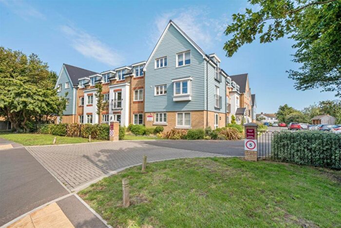 2 Bedroom Retirement Property For Sale In Goodwin Lodge, Deal, CT14
