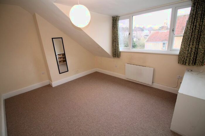 Studio To Rent In Coldharbour Road, Redland, Bristol, BS6