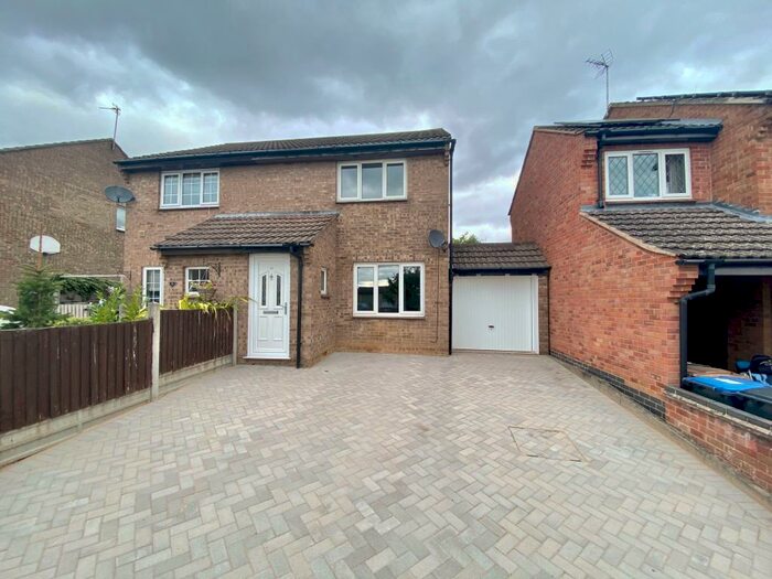 2 Bedroom Semi-Detached House To Rent In Spinney Drive, Nuneaton, CV13