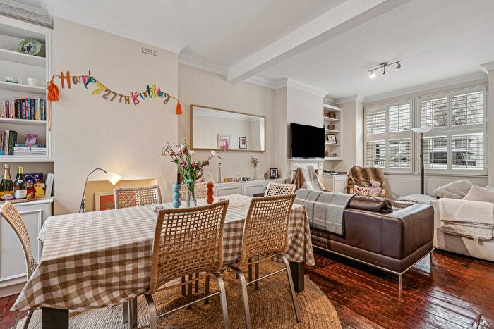 3 Bedroom Terraced House For Sale In Claxton Grove, Hammersmith, London, W6