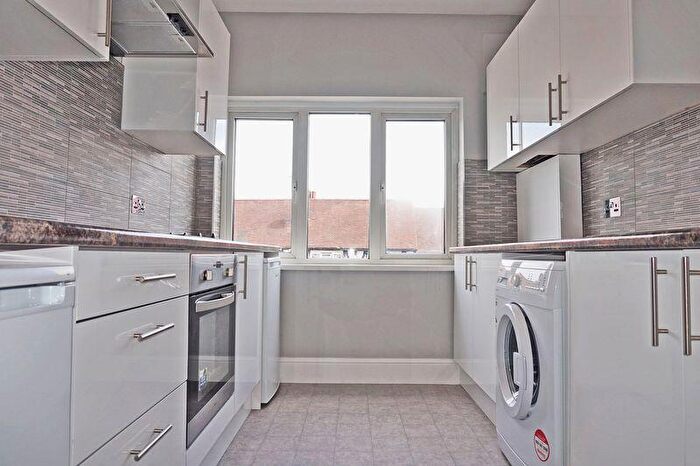 1 Bedroom Flat To Rent In Barnehurst Road, Bexleyheath, DA7