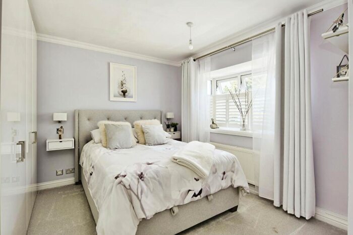 3 Bedroom Bungalow For Sale In Heath Road, Maidstone, Kent, ME16