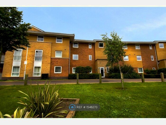 2 Bedroom Flat To Rent In Manning Gardens, Croydon, CR0