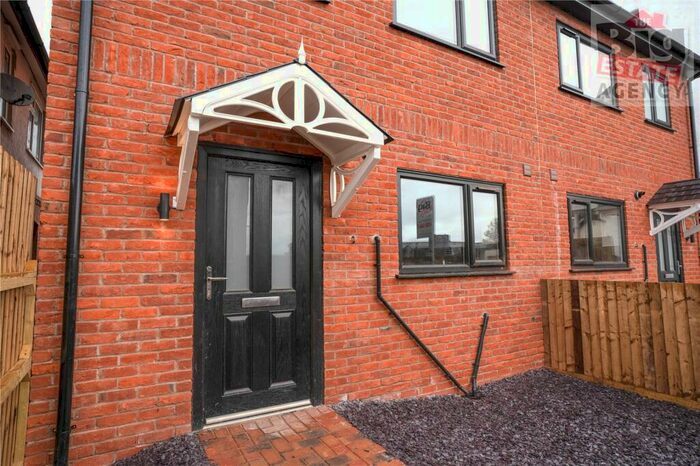 3 Bedroom Semi-Detached House To Rent In Brunswick Road, Buckley, CH7