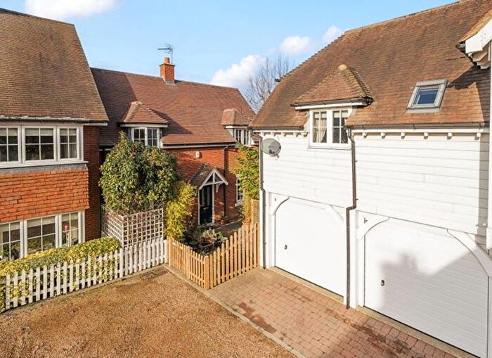 4 Bedroom Semi-Detached House For Sale In Love Lane, Faversham, ME13