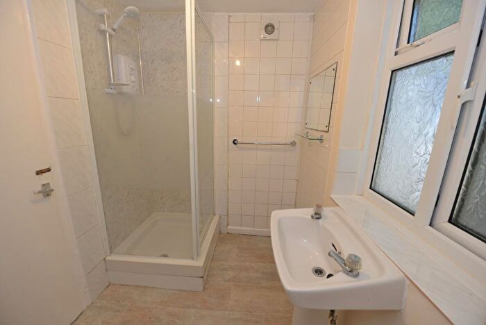 4 Bedroom Terraced House To Rent In Woodside Road, Southampton, SO17