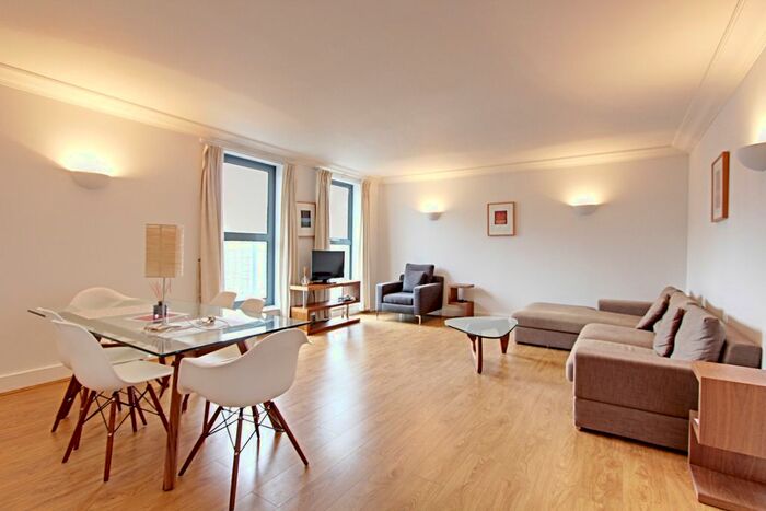 2 Bedroom Flat To Rent In Ebury Bridge Road, London, SW1W