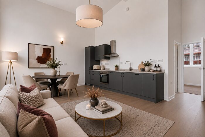 2 Bedroom Flat For Sale In Warners Mill, Silks Way, Braintree, CM7