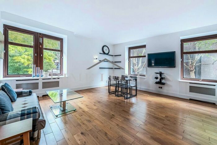 2 Bedroom Flat To Rent In Whitehouse Apartments, Belvedere Road, Waterloo, SE1