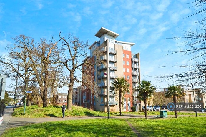 2 Bedroom Flat To Rent In Linear View, Wembley, HA9