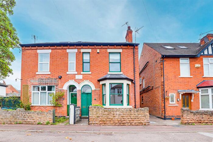 3 Bedroom Semi-Detached House For Sale In Manvers Road, West Bridgford, Nottinghamshire, NG2