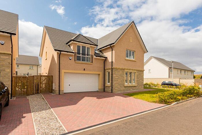 5 Bedroom Detached House For Sale In Whinny Gait, South Queensferry, EH30