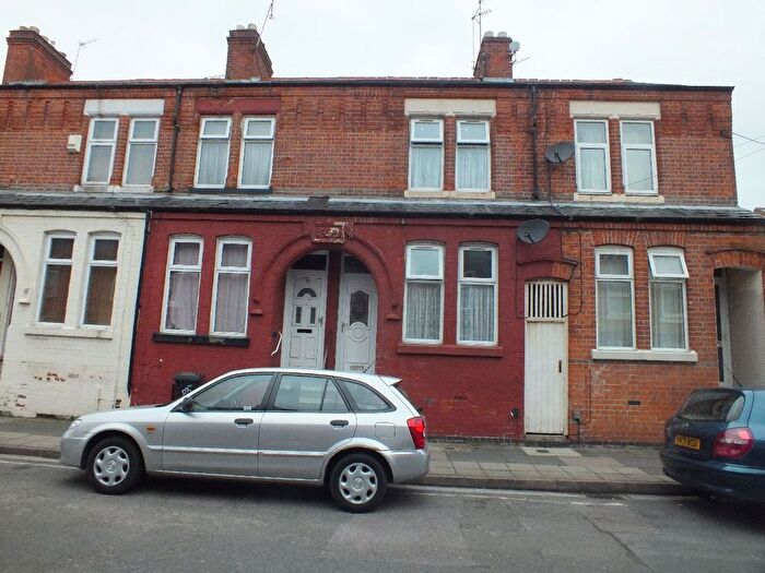 2 Bedroom Terraced House To Rent In Prospect Hill, Off Green Lane Road, Leicester, LE5