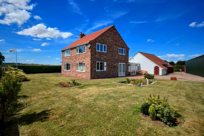 4 Bedroom Detached House For Sale In Manby Road, Legbourne, Louth, LN11