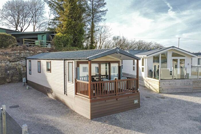 3 Bedroom Park Home For Sale In Forest Views, Moota, CA13