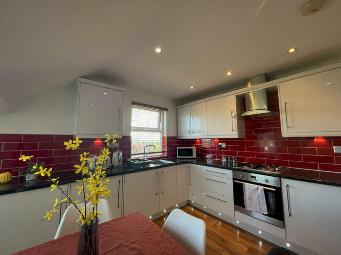 2 Bedroom Apartment To Rent In Pontefract Lane, Leeds, West Yorkshire, LS9