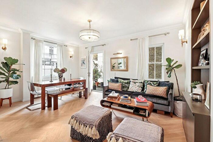 3 Bedroom Flat For Sale In St. Georges Drive, Pimlico, SW1V