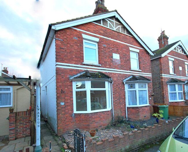 2 Bedroom Semi Detached House To Rent In Western Road, Southborough, TN4