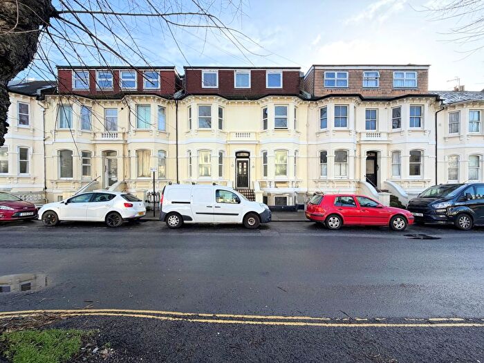 1 Bedroom Flat To Rent In Seafield Road, Hove, BN3
