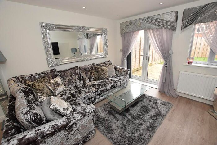 3 Bedroom Terraced House For Sale In Albion Street, Wallasey, CH45
