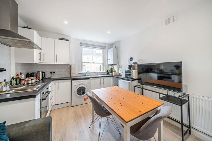 Studio To Rent In Brook Drive, Kennington, London, SE11