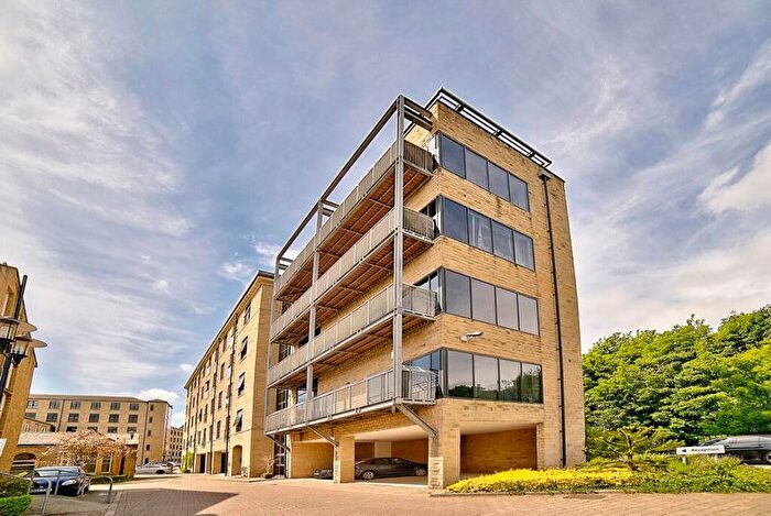 2 Bedroom Flat To Rent In The Melting Point, Commercial Street, Huddersfield, HD1